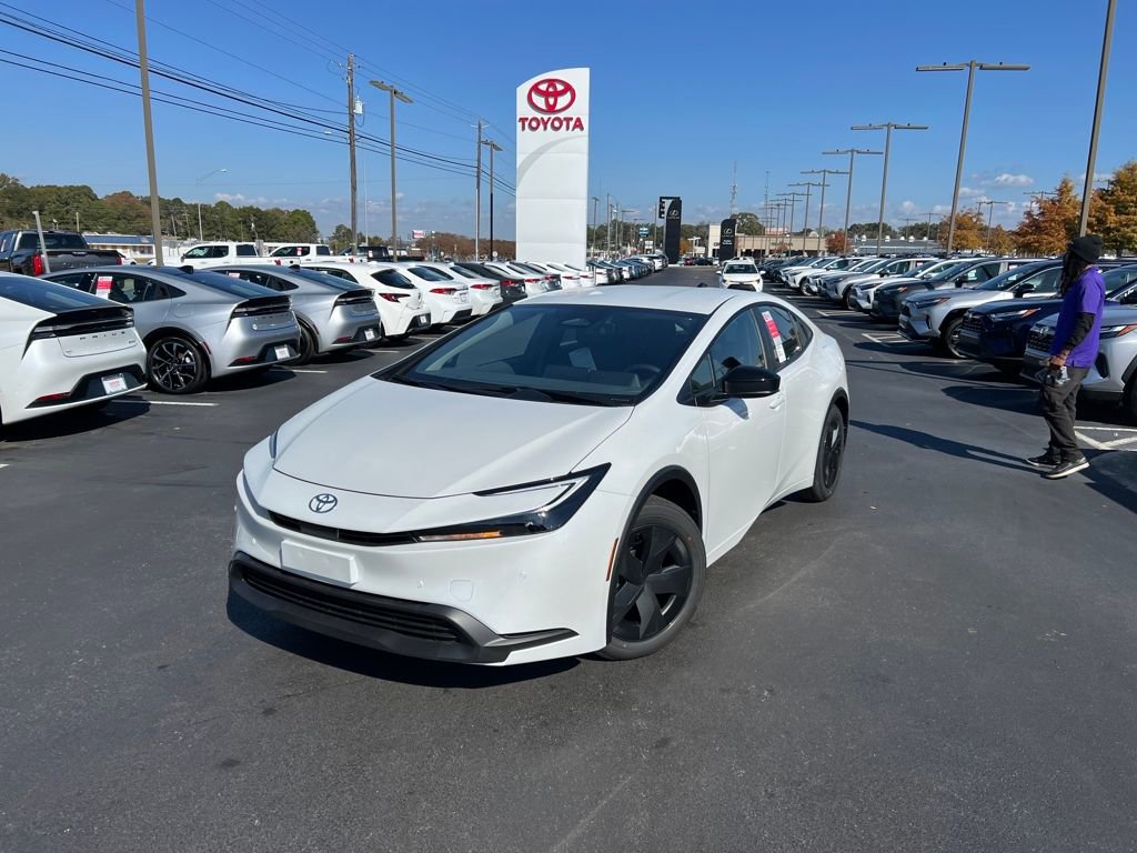 New 2026 Toyota Prius LE