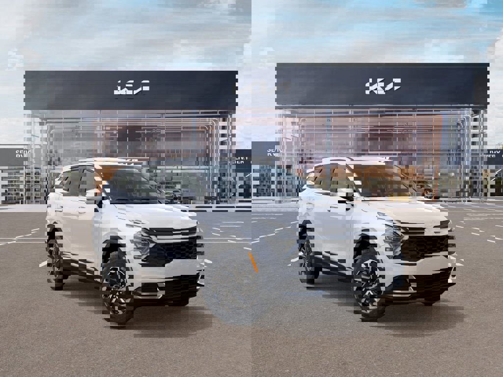 New 2025 Kia Sportage LX image 8