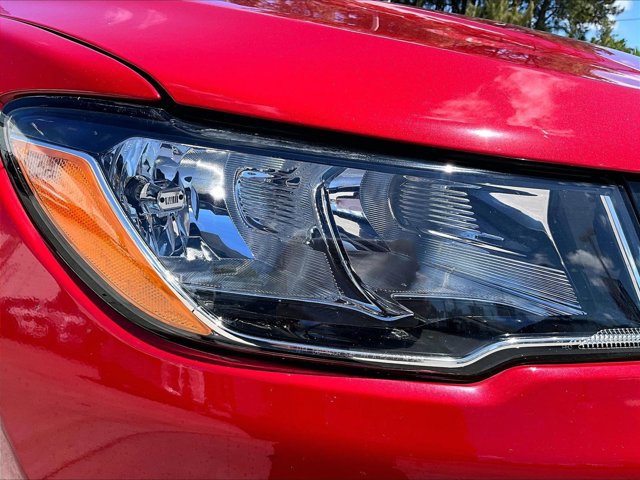 Used 2018 Jeep Compass Latitude w/ Popular Equipment Group image 30