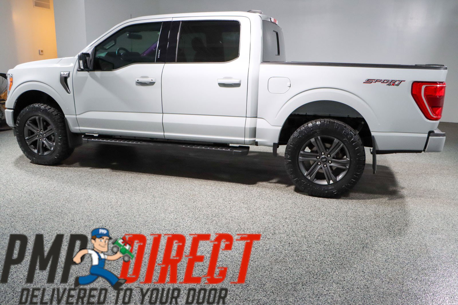 Used 2023 Ford F150 XLT w/ Equipment Group 302A High image 11
