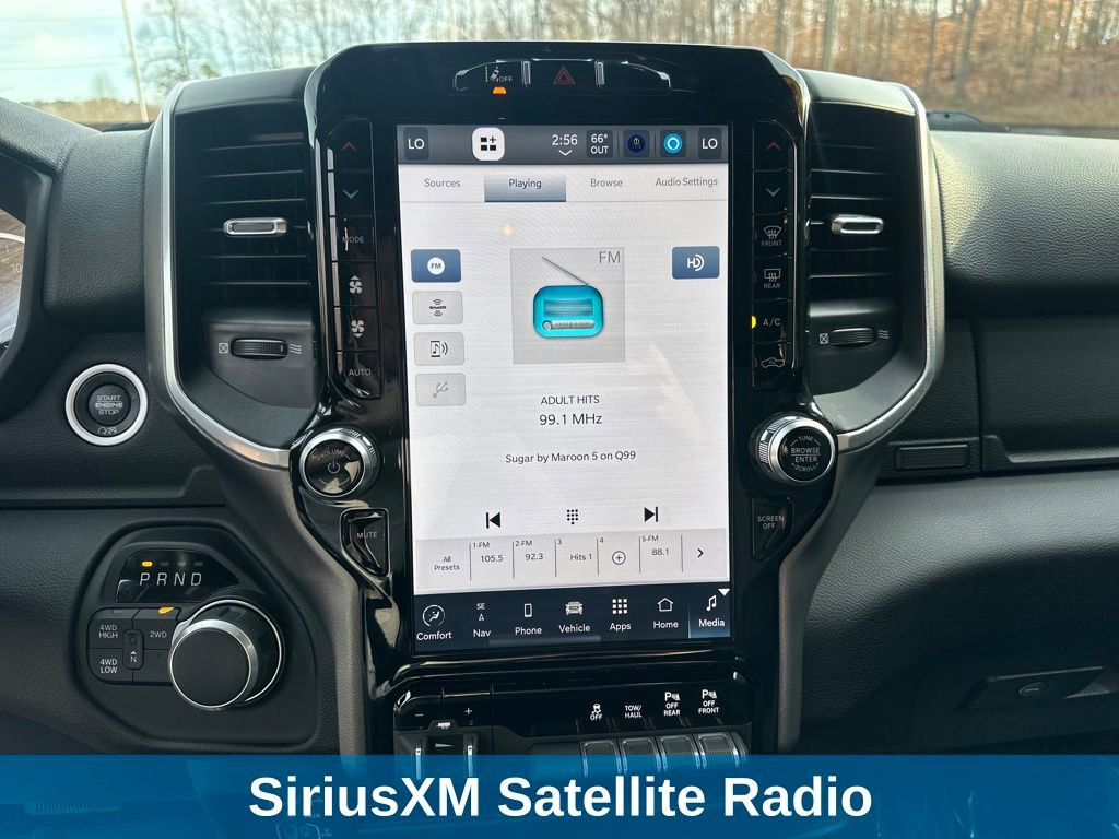 Used 2024 RAM 2500 Big Horn w/ Safety Group image 24