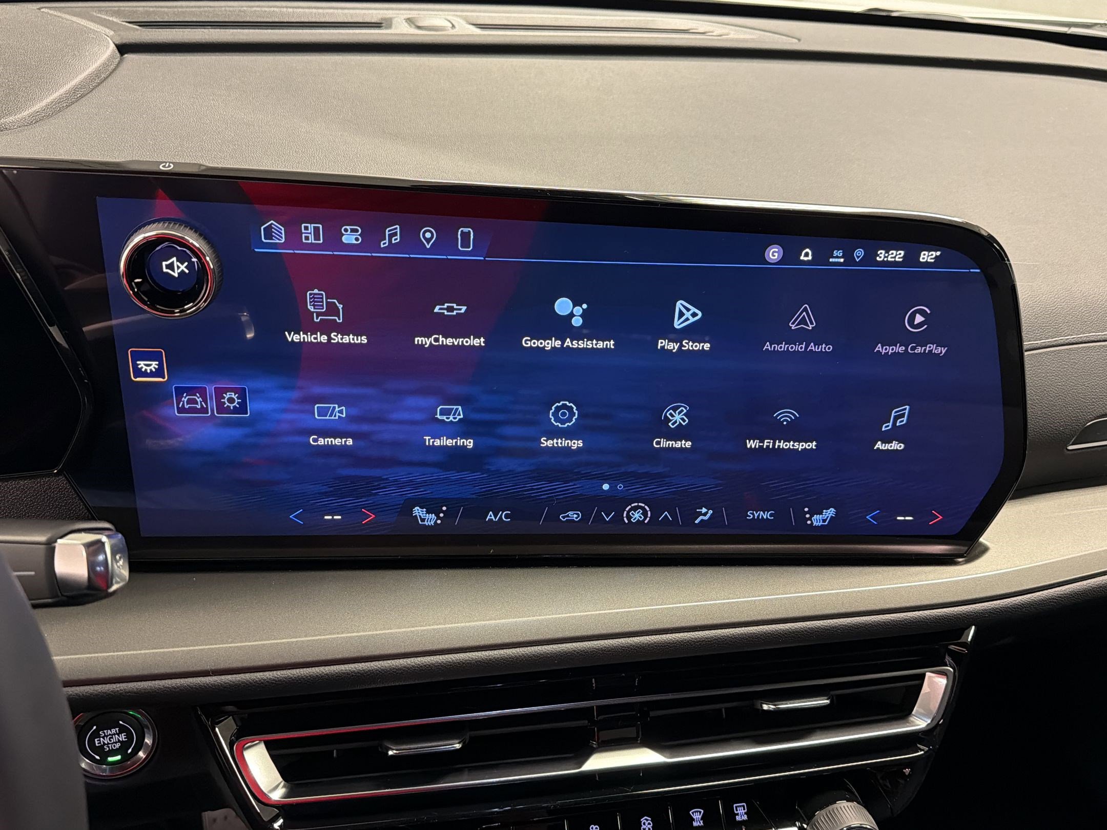 New 2026 Chevrolet Traverse LT image 22