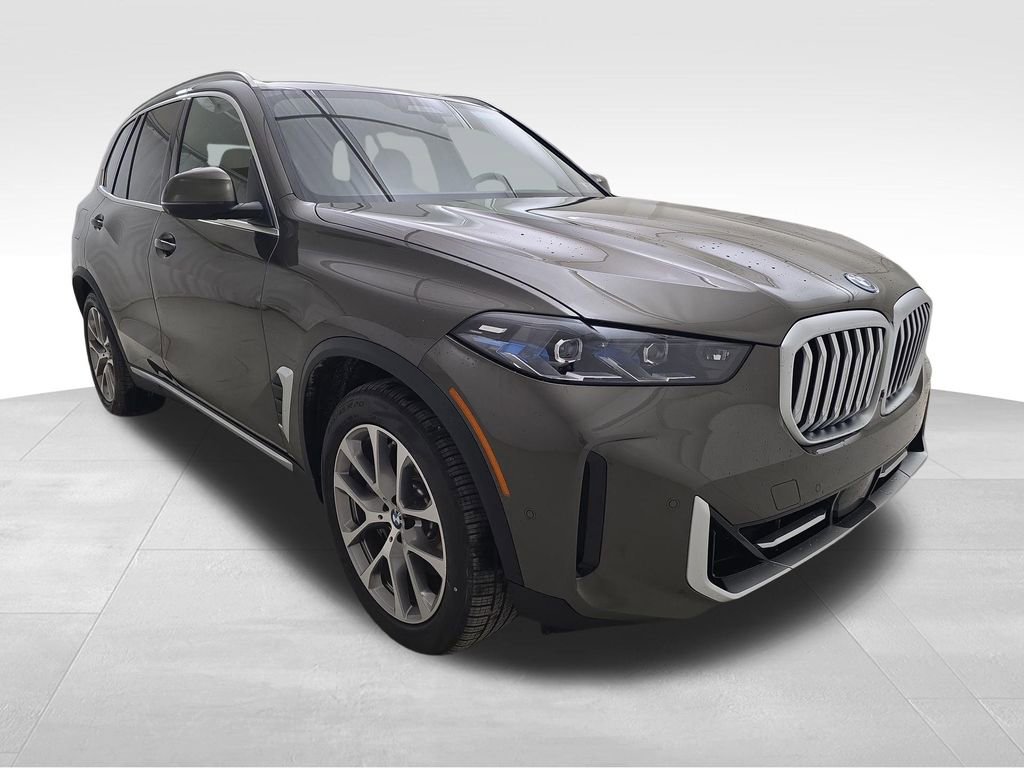 New 2026 BMW X5 xDrive50e AWD/4WD image 2
