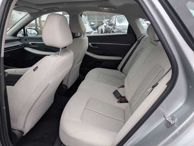 Certified 2024 Hyundai Sonata SEL w/ Convenience Package image 9
