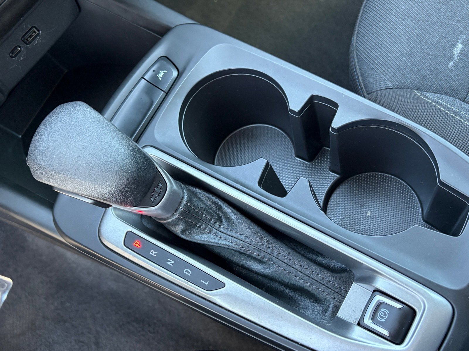 Used 2025 Chevrolet Trax LS image 26