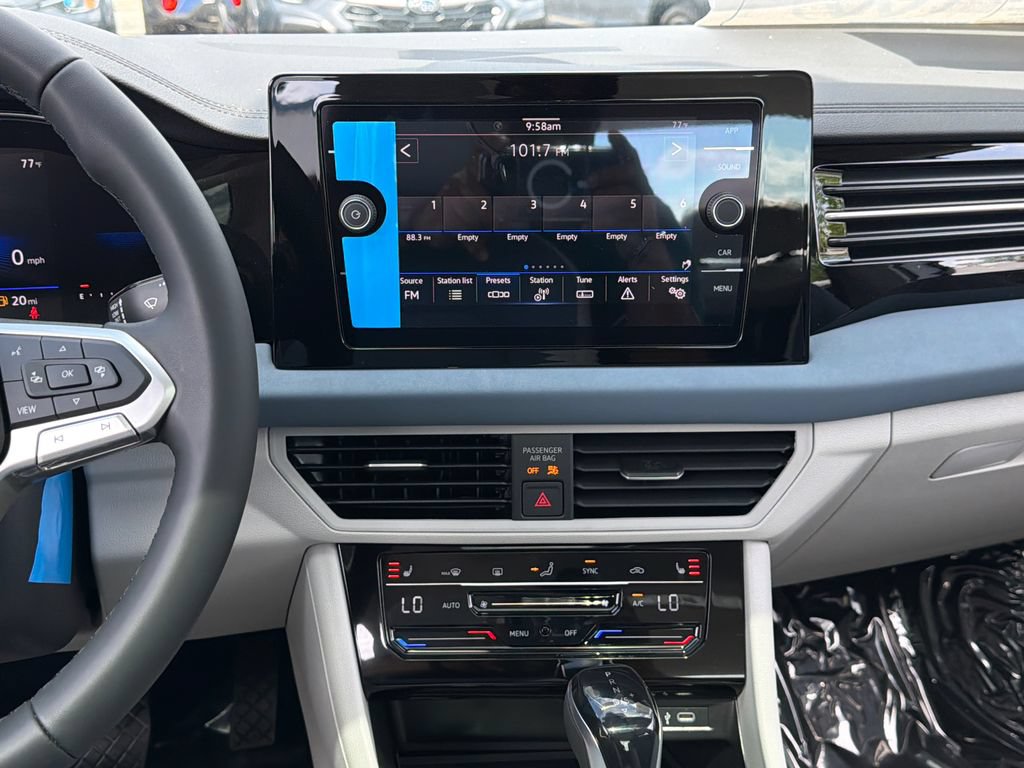 New 2026 Volkswagen Jetta SE FWD image 14