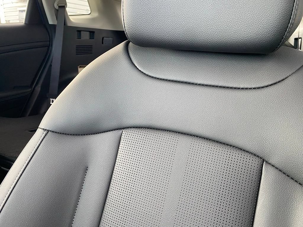 New 2026 Kia Sportage EX FWD image 13