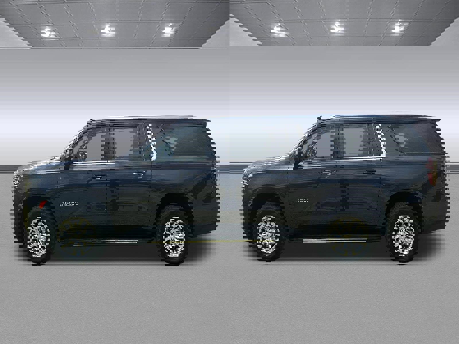 Used 2024 Chevrolet Suburban LT image 6