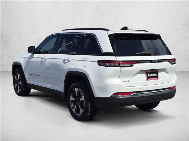 Used 2024 Jeep Grand Cherokee Limited 4xe AWD/4WD image 8