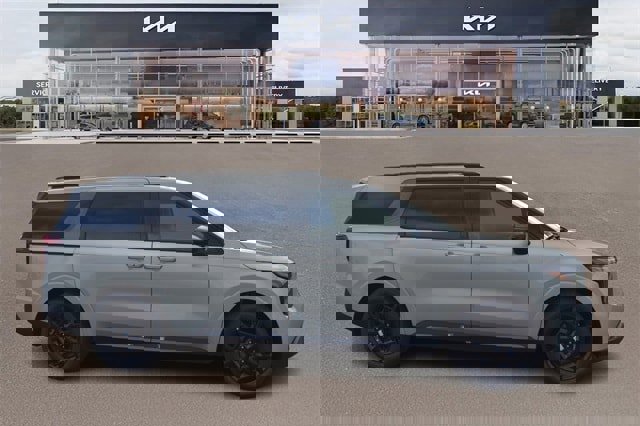 New 2026 Kia Carnival SX Prestige image 2