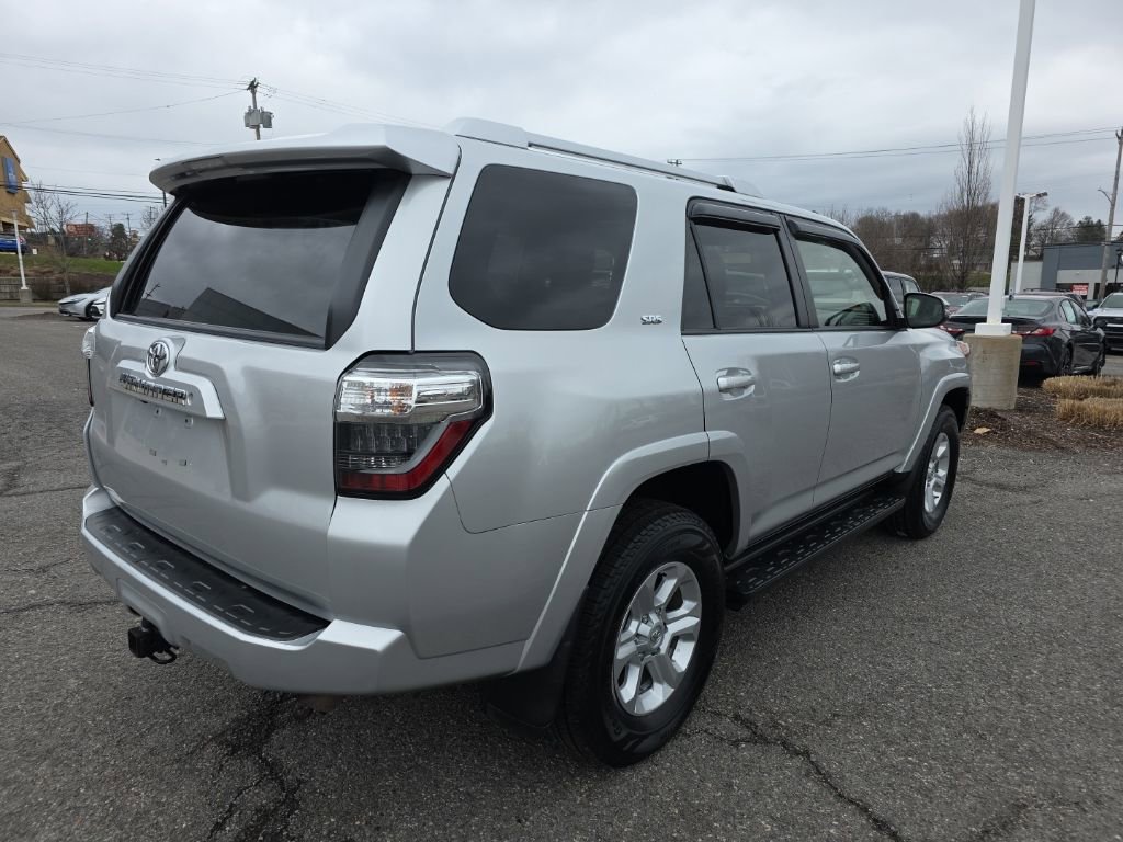 Used 2015 Toyota 4Runner SR5 Premium image 7