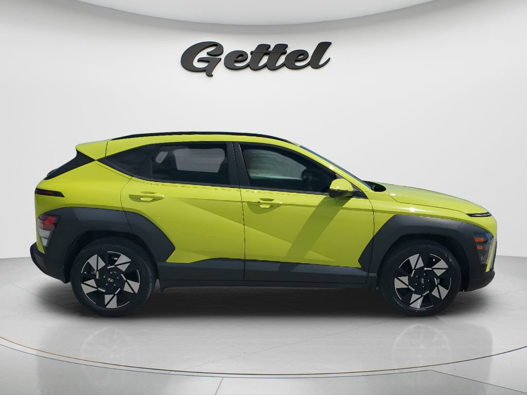 Used 2024 Hyundai Kona SEL FWD image 4