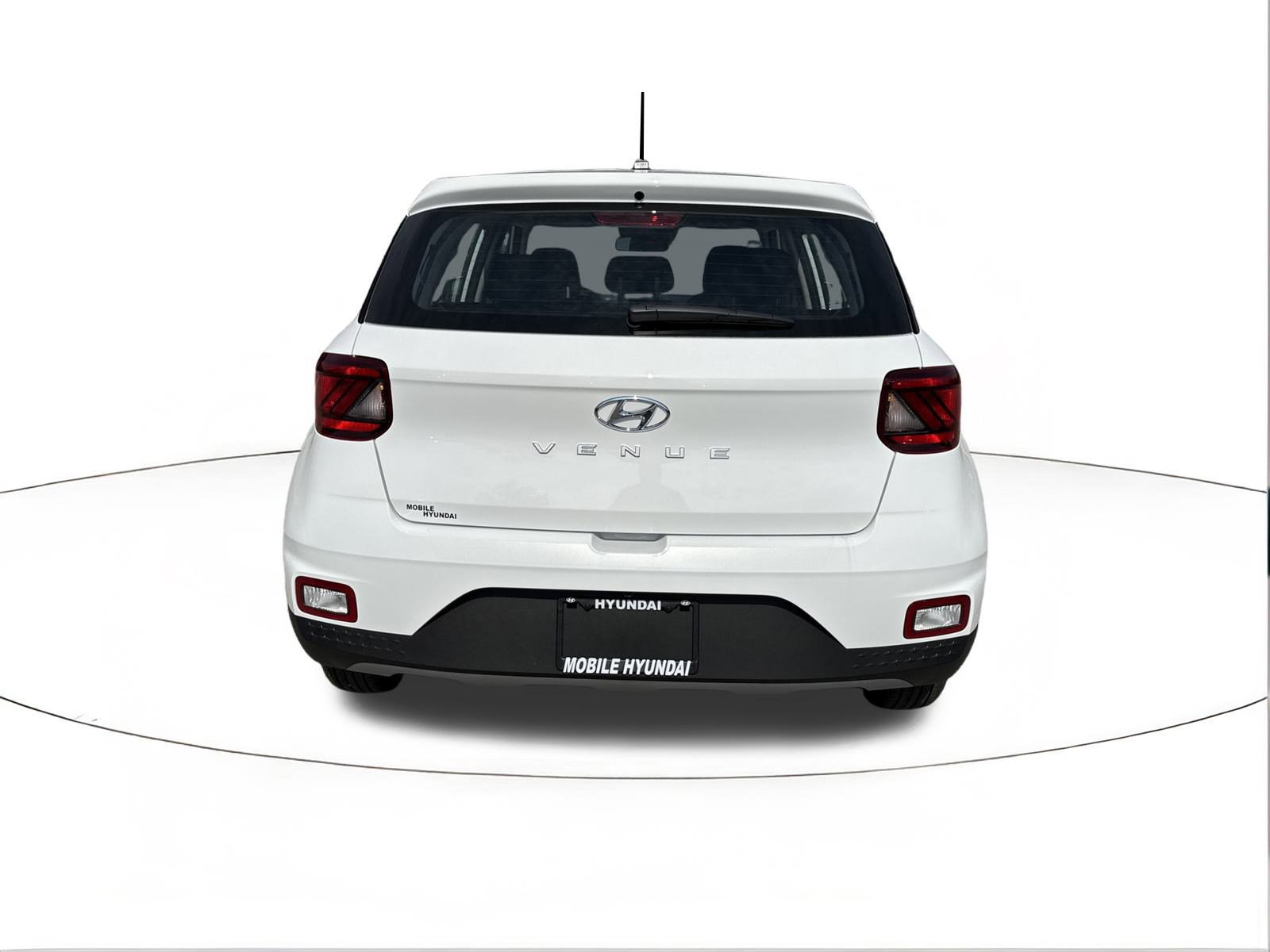 New 2026 Hyundai Venue SE image 4