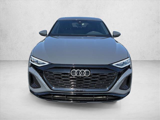 Used 2024 Audi Q8 e-tron Premium Plus w/ Premium Plus Package AWD/4WD video 2