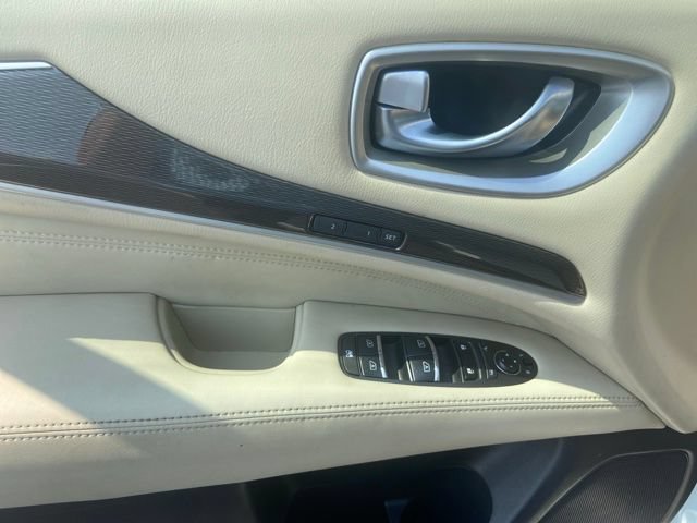 Used 2017 INFINITI QX60 FWD w/ Premium Plus Package image 7