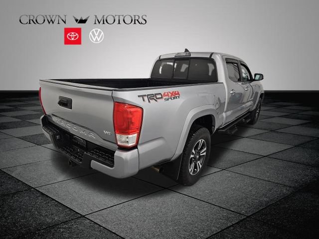 Used 2016 Toyota Tacoma TRD Sport w/ Towing Package AWD/4WD image 6