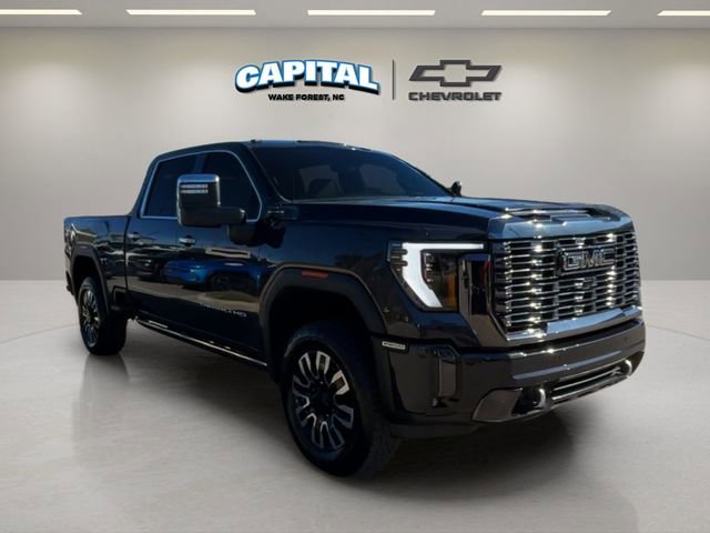 Used 2024 GMC Sierra 2500 Denali Ultimate w/ Max Trailering Package image 7