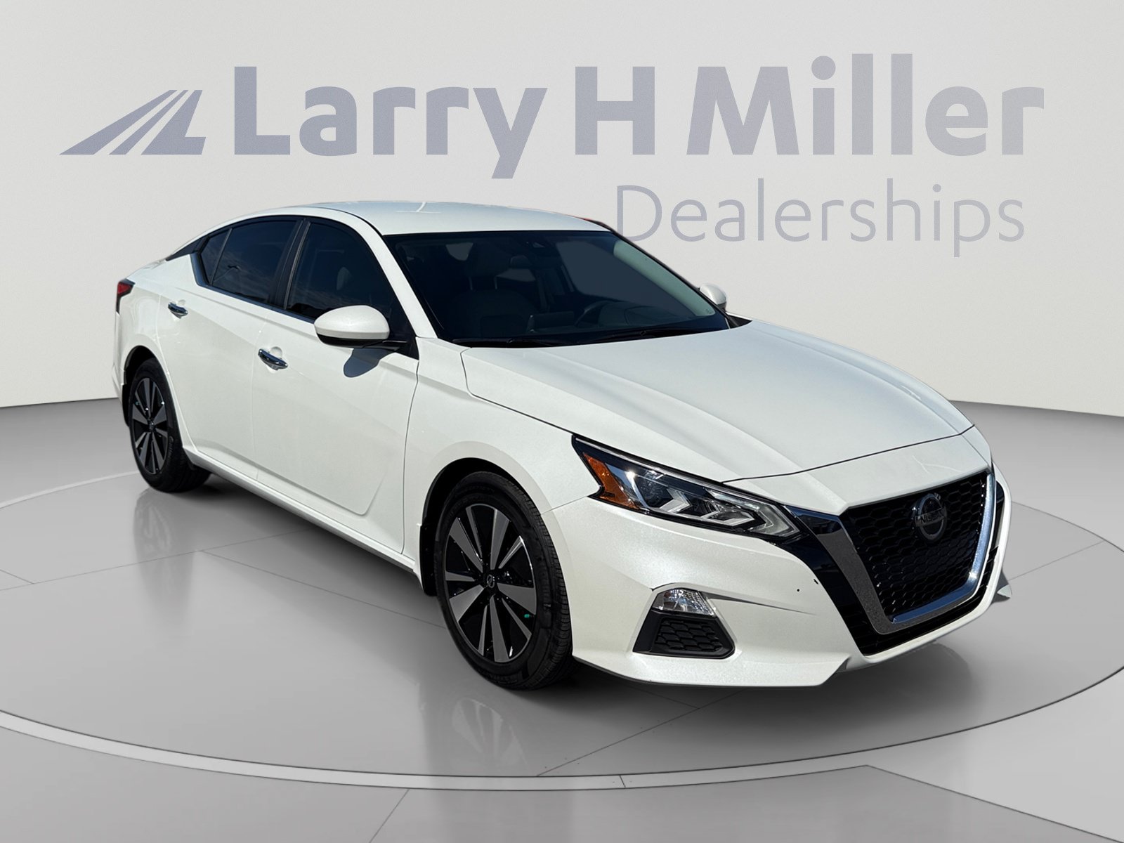 Used 2022 Nissan Altima 2.5 SV FWD image 7