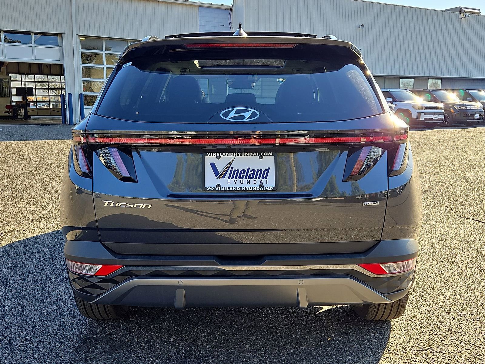 Certified 2023 Hyundai Tucson Limited w/ Cargo Package image 29