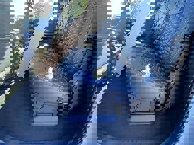 New 2026 Ford F250 Lariat w/ Black Appearance Package image 31