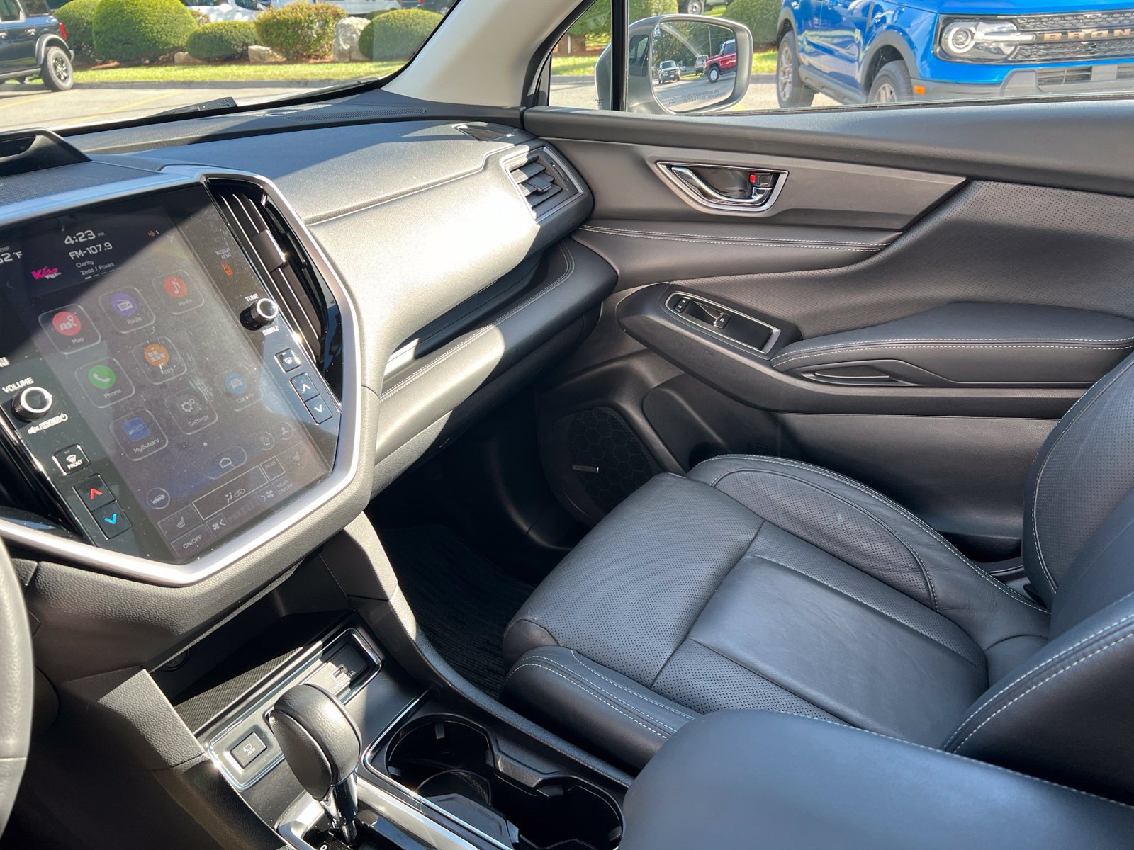 Used 2023 Subaru Ascent Limited w/ Technology Package AWD/4WD image 32