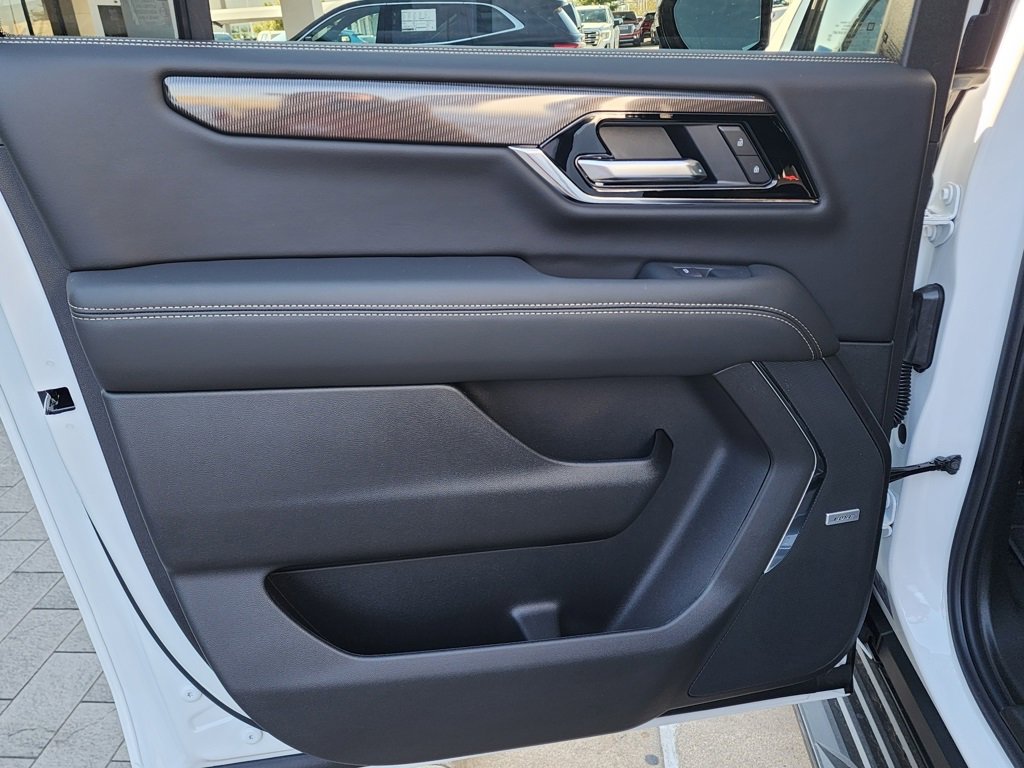 New 2026 GMC Yukon XL Elevation w/ Elevation Premium Package image 46