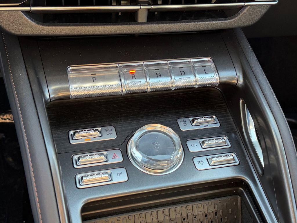 New 2026 Lincoln Nautilus Reserve w/ Jet Appearance Package AWD/4WD image 19