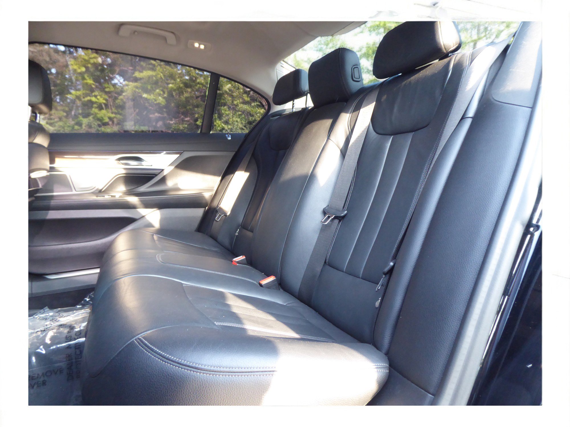 Used 2020 BMW 740i xDrive w/ Cold Weather Package image 17