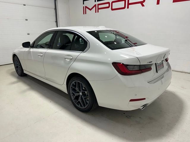 Used 2025 BMW 330i xDrive Sedan w/ Premium Package image 7