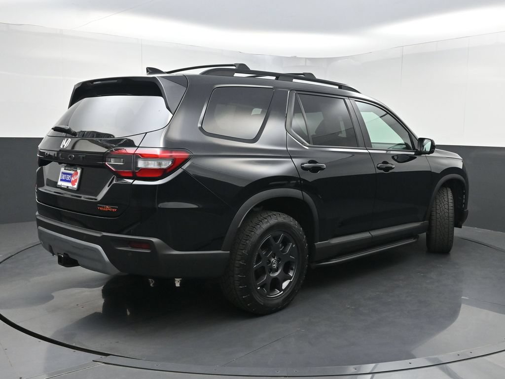 Used 2024 Honda Pilot TrailSport image 24