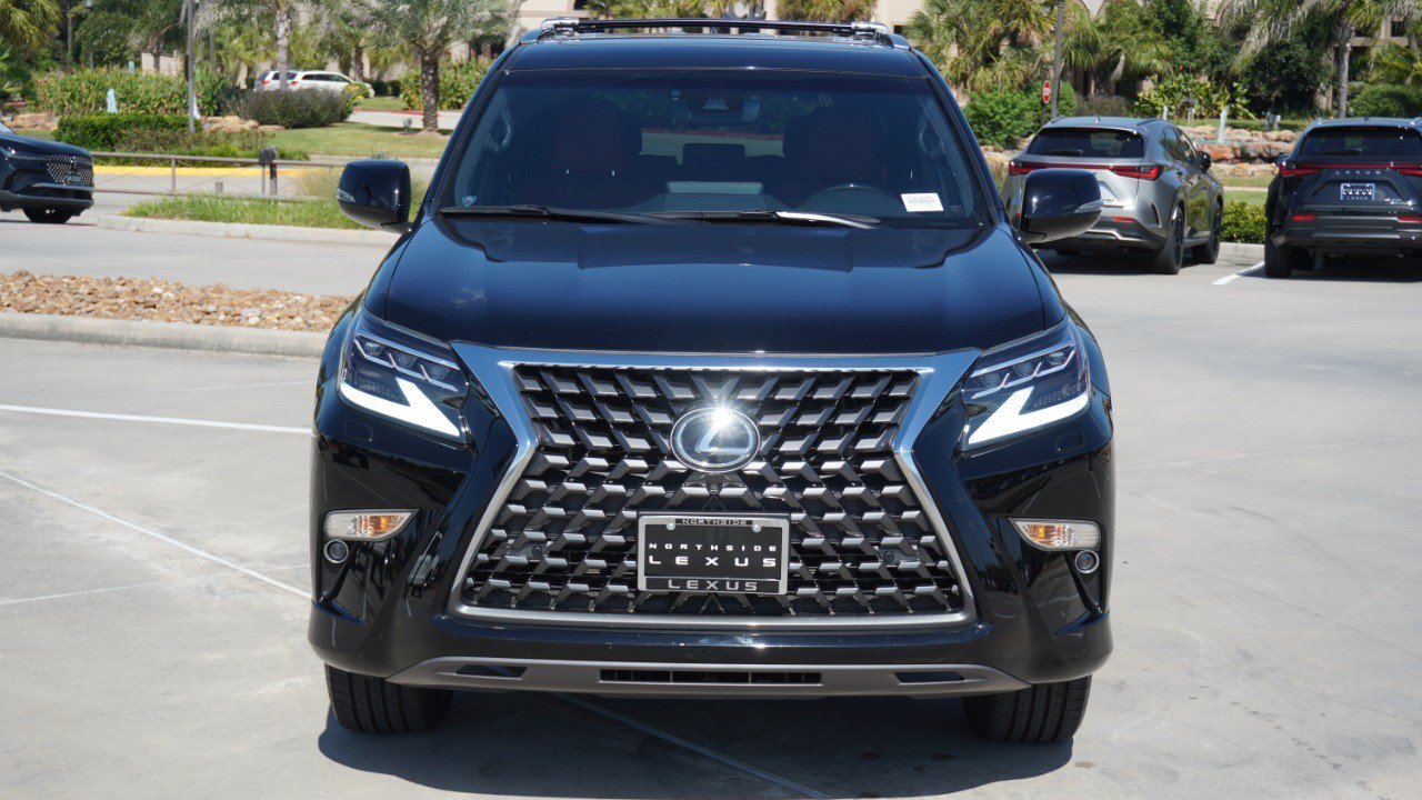 Certified 2023 Lexus GX 460 Premium w/ Premium Package AWD/4WD image 3