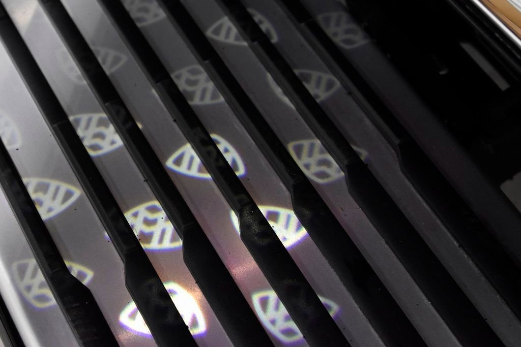 Certified 2026 Mercedes-Benz Maybach GLS 600 4MATIC image 36