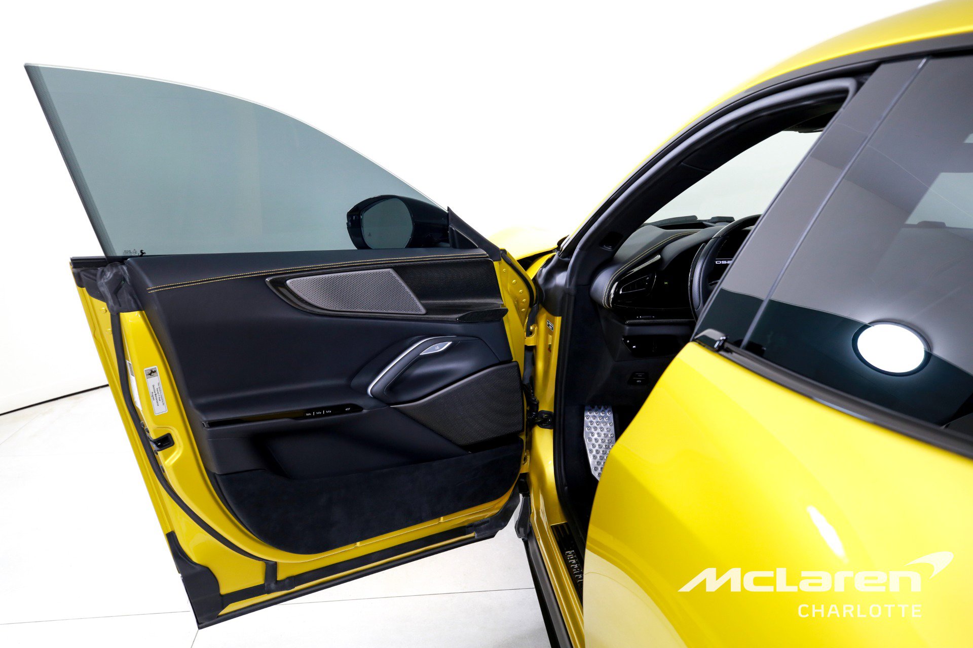 Used 2024 Ferrari Purosangue image 10