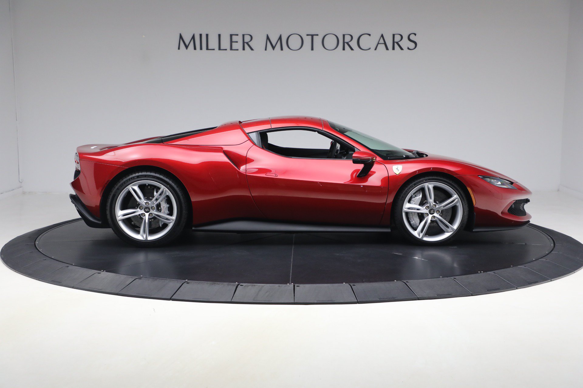 Certified 2024 Ferrari 296 GTS RWD image 33