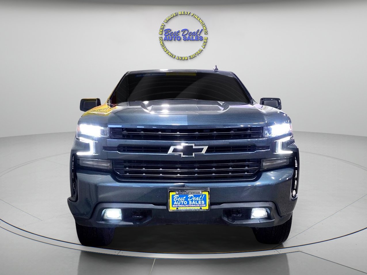 Used 2019 Chevrolet Silverado 1500 RST image 2