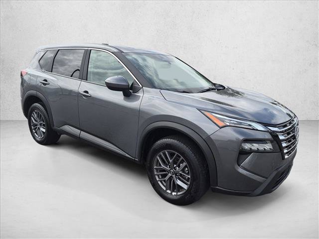 Used 2026 Nissan Rogue SV AWD/4WD image 3