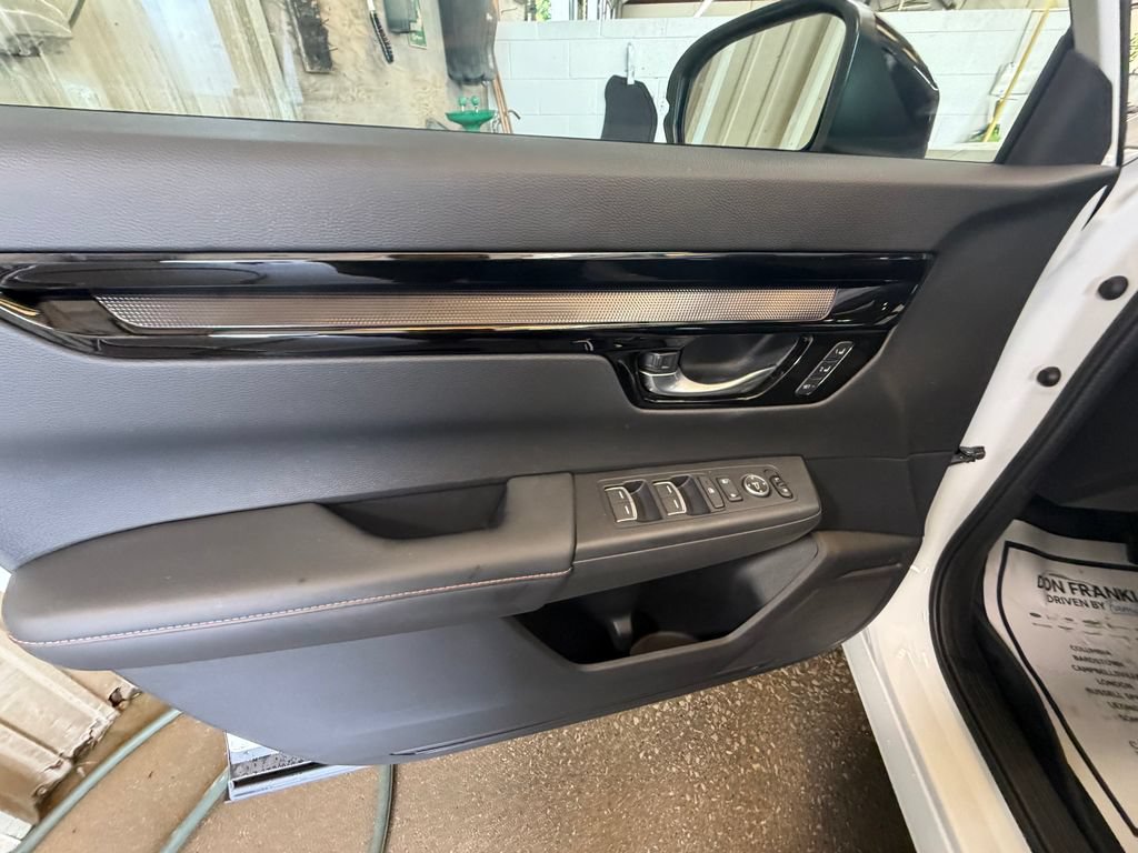 Used 2024 Honda CR-V Sport Touring image 10