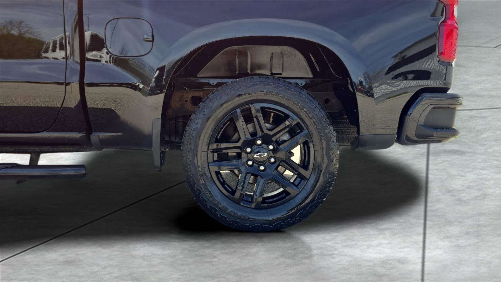 Used 2023 Chevrolet Silverado 1500 Custom AWD/4WD image 28