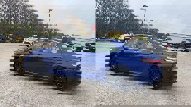 Used 2018 Toyota Camry XLE image 6