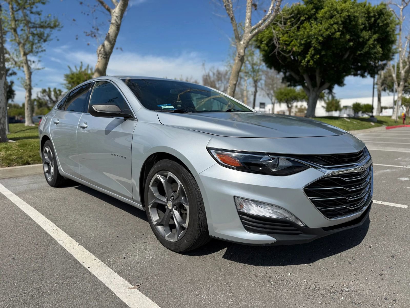 Used 2019 Chevrolet Malibu RS image 2