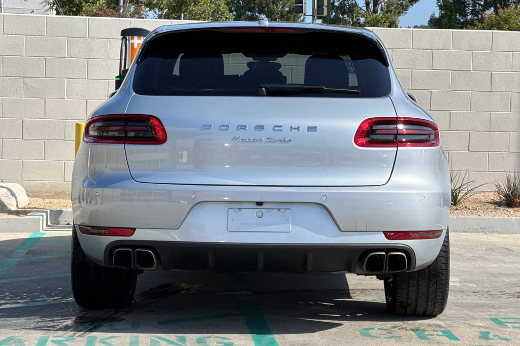 Used 2018 Porsche Macan Turbo AWD/4WD image 8