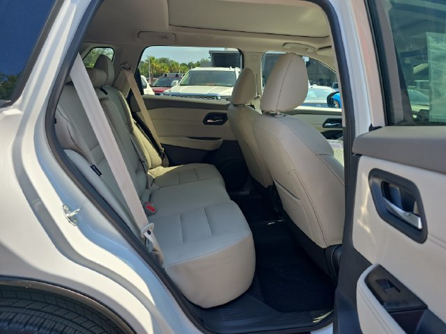 New 2026 Nissan Rogue Dark Armor FWD image 19