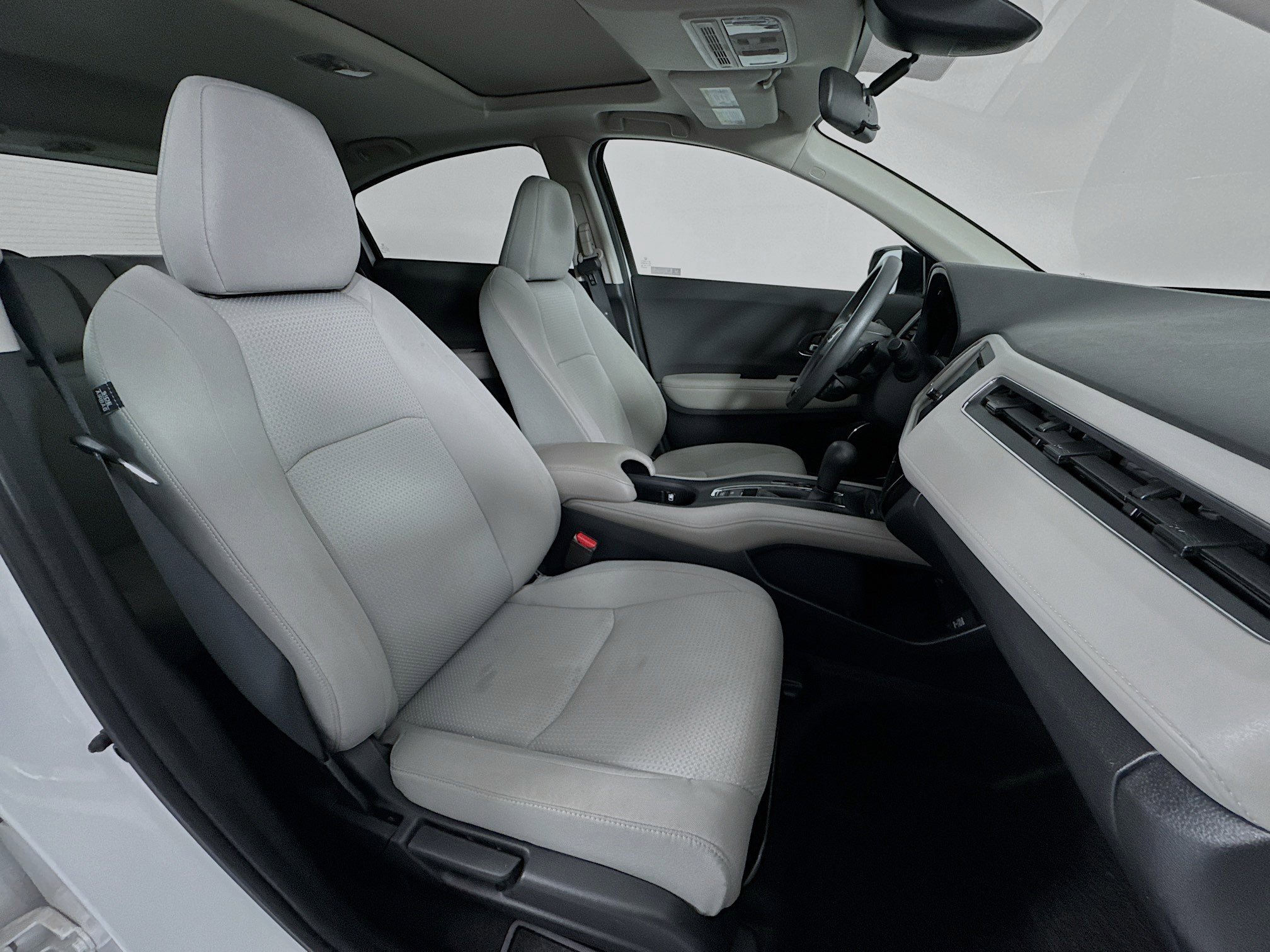 Certified 2022 Honda HR-V EX image 27