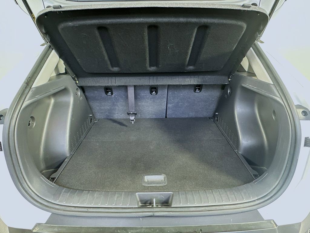 Certified 2025 Hyundai Kona SEL image 25