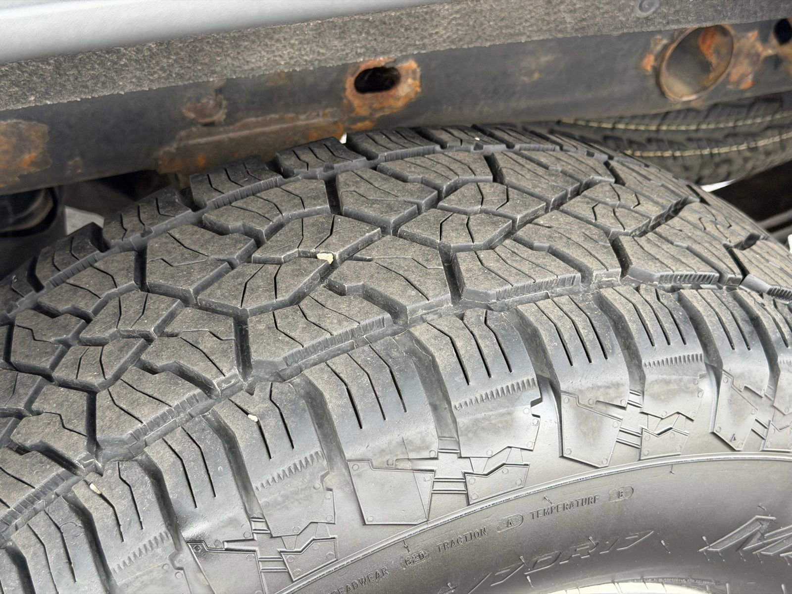 Used 2015 GMC Sierra 1500 SLE w/ SLE Value Package image 32