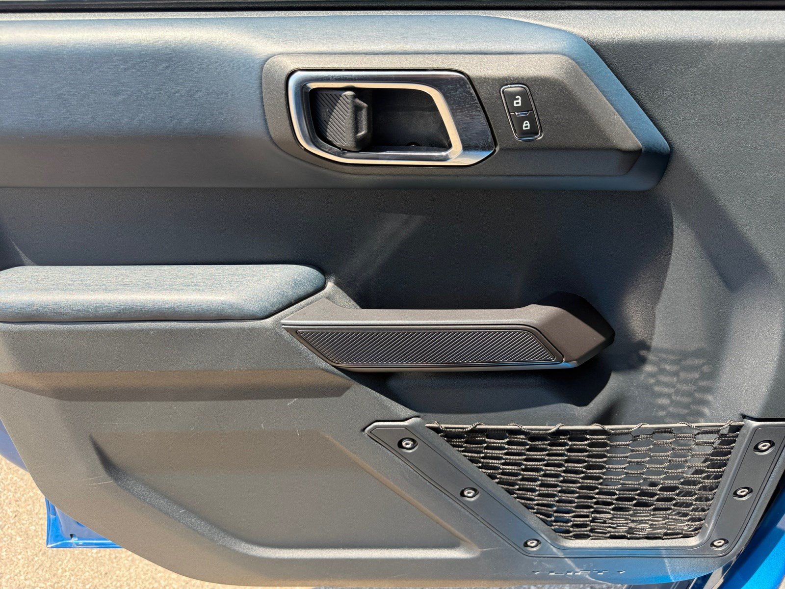 Used 2024 Ford Bronco Outer Banks AWD/4WD image 13