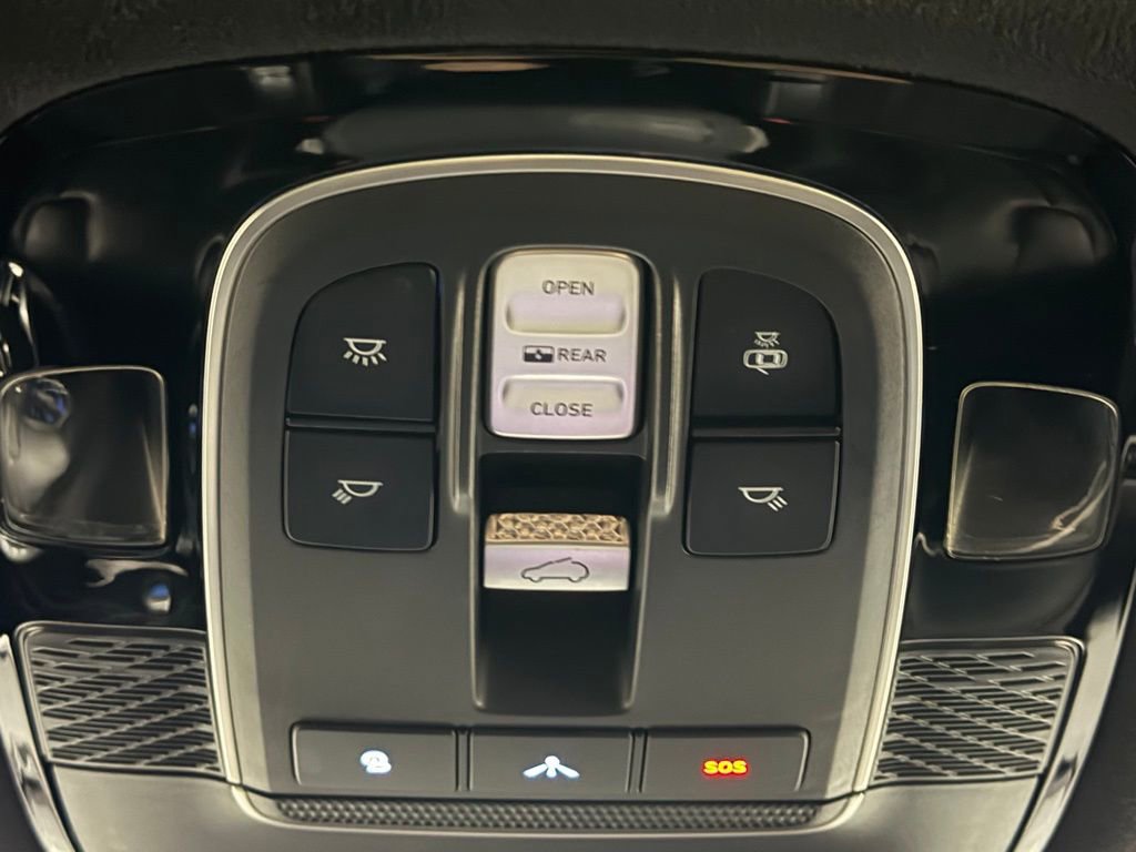 Used 2020 Hyundai Palisade Limited image 24