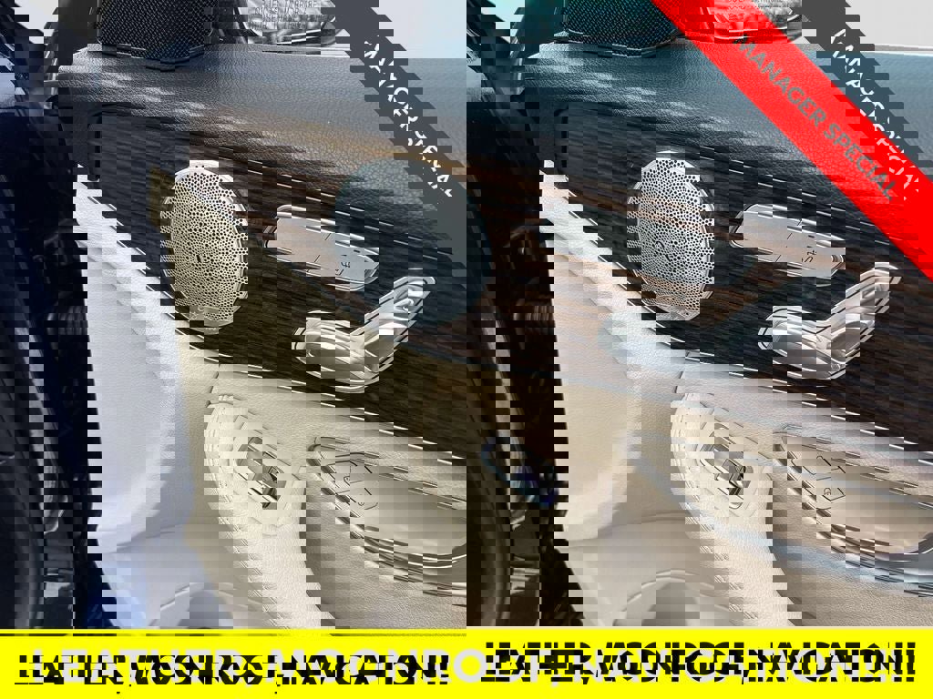 Used 2020 Mercedes-Benz C 300 4MATIC Sedan image 18