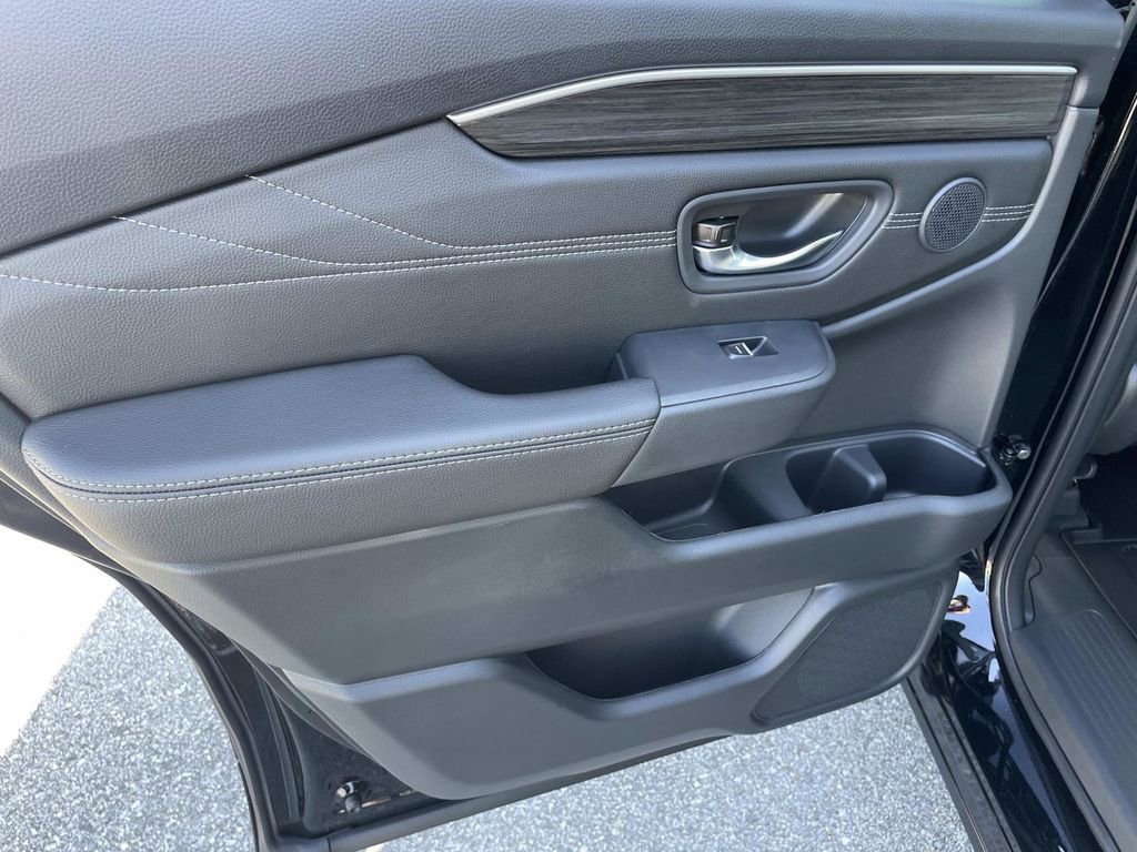 New 2026 Honda Pilot Touring image 11