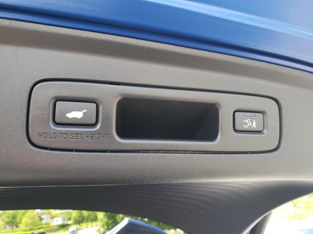 Certified 2025 Acura ADX A-Spec AWD/4WD image 10